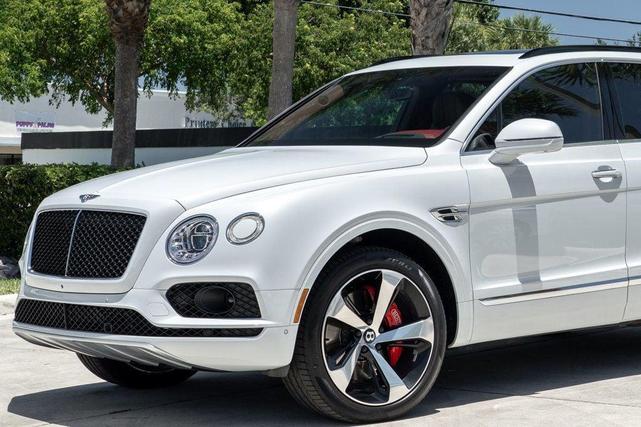 Photo of 2019 Ice Bentley Bentayga