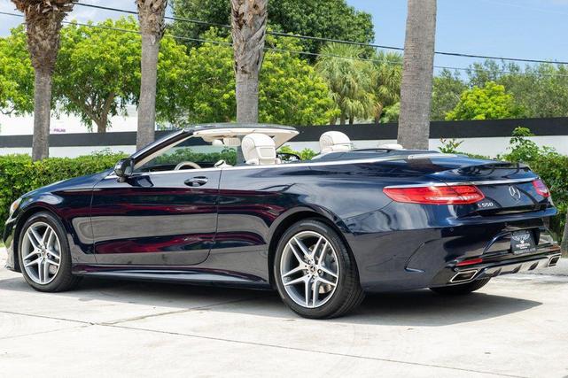 Photo of 2017 Lunar Blue Metallic Mercedes-Benz S-Class
