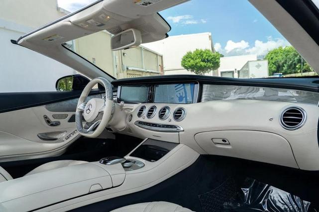 Photo of 2017 Lunar Blue Metallic Mercedes-Benz S-Class