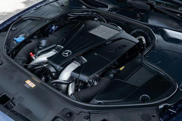 Photo of 2017 Lunar Blue Metallic Mercedes-Benz S-Class