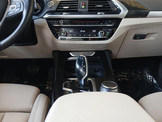 Photo of 2018 Glacier Silver Metallic BMW X3