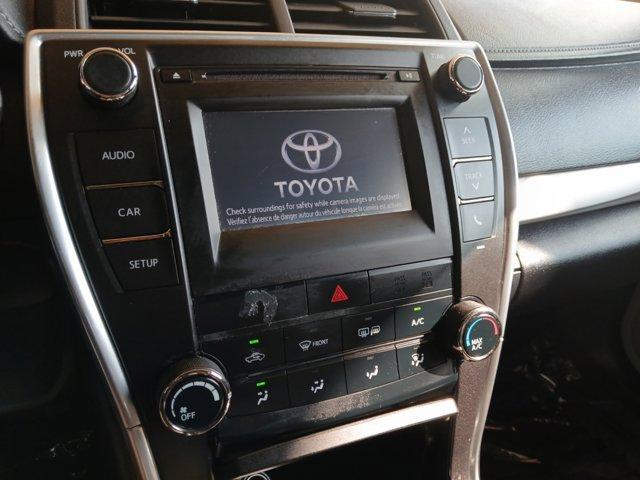Photo of 2016 Midnight Black Metallic Toyota Camry