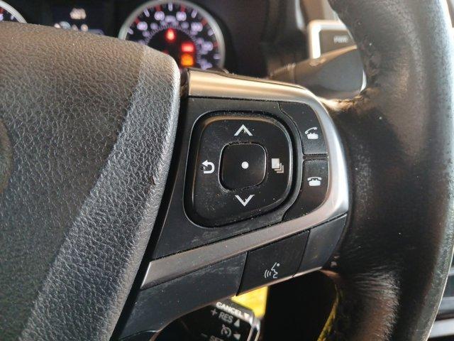 Photo of 2016 Midnight Black Metallic Toyota Camry