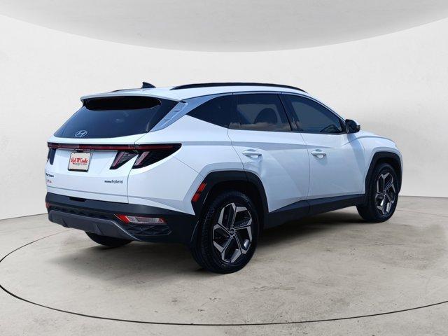 Photo of 2022 Quartz White Hyundai TUCSON Hybrid