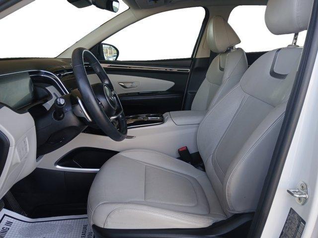 Photo of 2022 Quartz White Hyundai TUCSON Hybrid