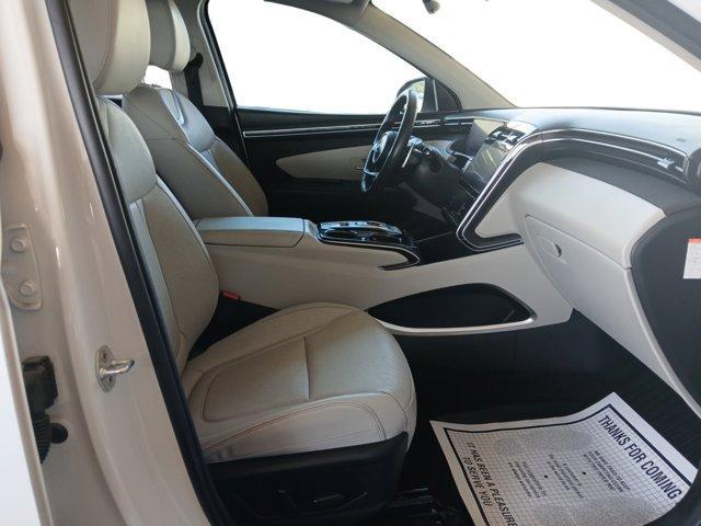 Photo of 2022 Quartz White Hyundai TUCSON Hybrid