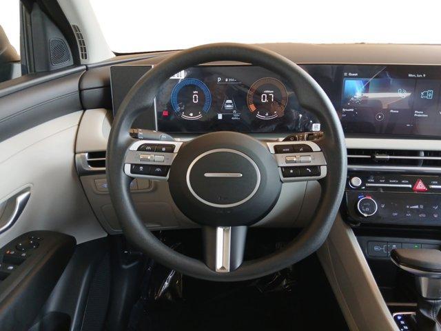 Photo of 2025 Phantom Black Hyundai TUCSON