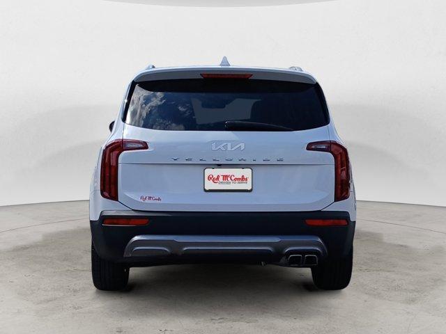 Photo of 2022 Glacial White Pearl Kia Telluride
