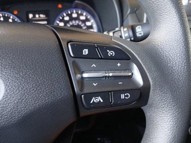 Photo of 2023 Lunar White Hyundai KONA