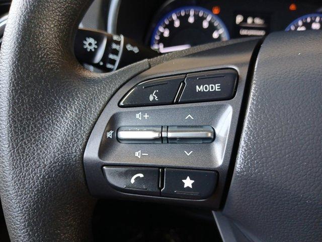 Photo of 2023 Lunar White Hyundai KONA