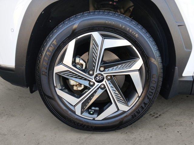 Photo of 2023 Serenity White Pearl Hyundai TUCSON