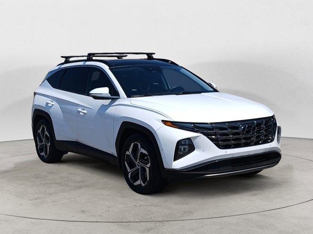Photo of 2023 Serenity White Pearl Hyundai TUCSON