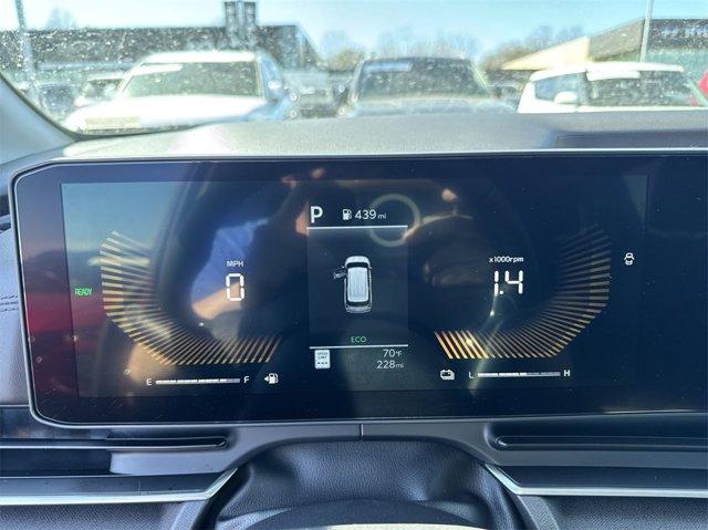 Photo of 2025 Flare Red Kia Carnival Hybrid