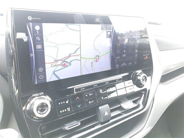 Photo of 2021 Blizzard Pearl Toyota Highlander