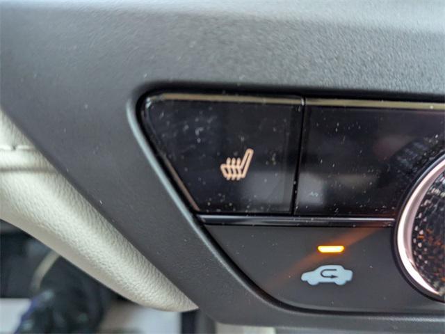Photo of 2025 Platinum White Pearl Honda Accord