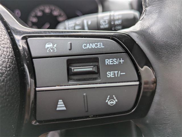 Photo of 2022 Platinum White Honda Civic