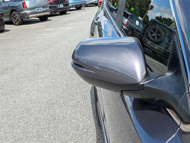 Photo of 2017 Lunar Silver Metallic Honda CR-V