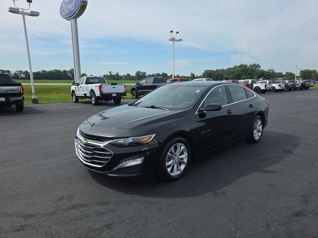 Photo of 2021 Mosaic Black Metallic Chevrolet Malibu