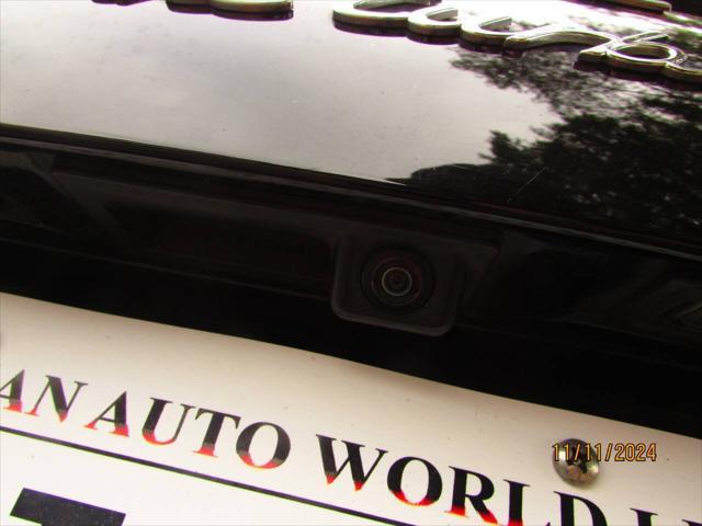 Photo of 2016 Black Porsche Cayenne