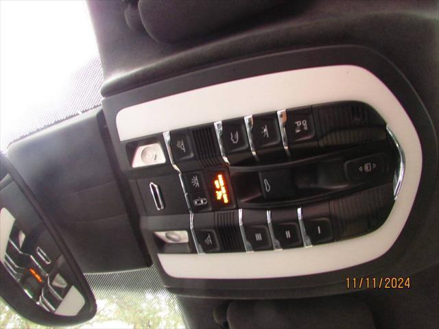 Photo of 2016 Black Porsche Cayenne