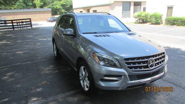 Photo of 2014 Steel Gray Metallic Mercedes-Benz M-Class