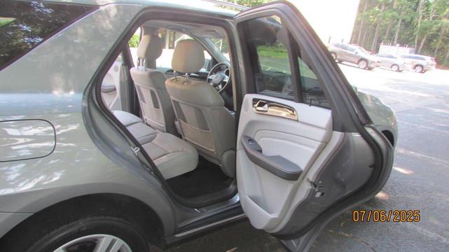 Photo of 2014 Steel Gray Metallic Mercedes-Benz M-Class