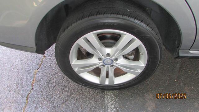 Photo of 2014 Steel Gray Metallic Mercedes-Benz M-Class