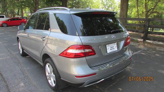 Photo of 2014 Steel Gray Metallic Mercedes-Benz M-Class
