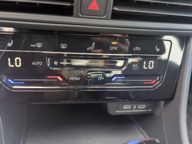Photo of 2025 Pure White Volkswagen Jetta