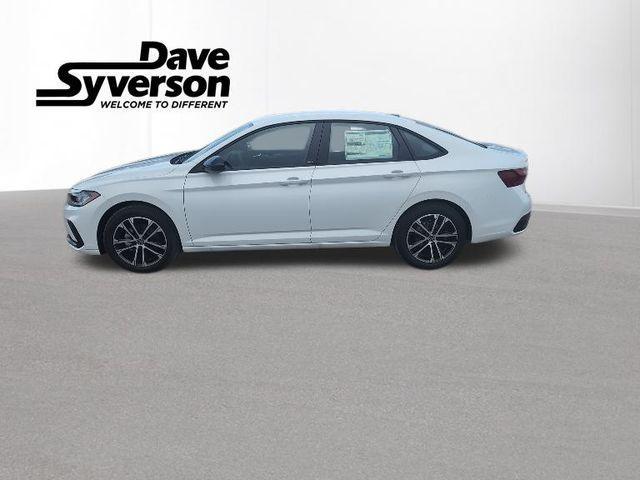 Photo of 2025 Pure White Volkswagen Jetta
