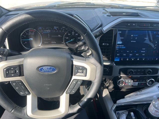 Photo of 2022 Agate Black Metallic Ford F-250