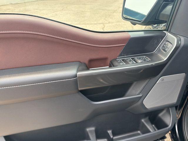 Photo of 2023 Agate Black Metallic Ford F-150