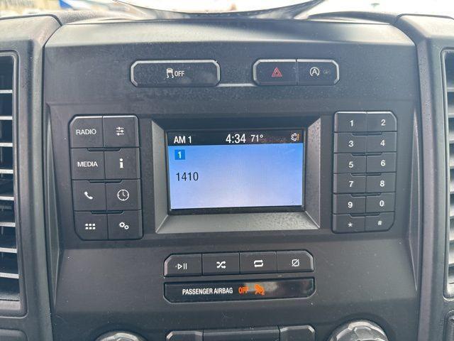 Photo of 2019 Oxford White Ford F-150