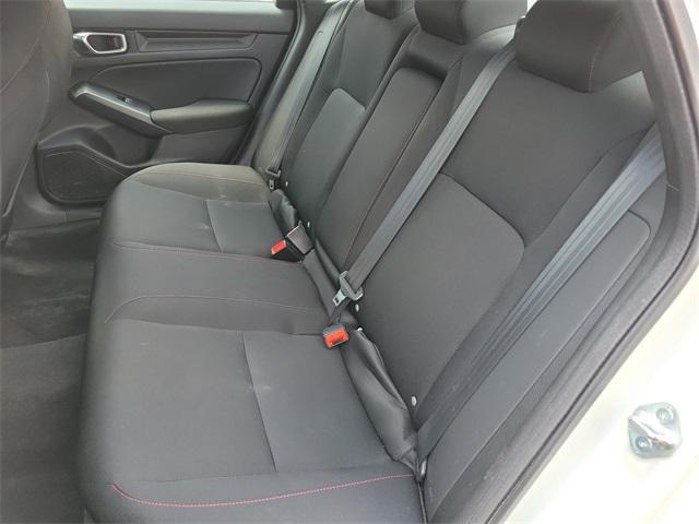 Photo of 2023 Platinum White Pearl Honda Civic Si