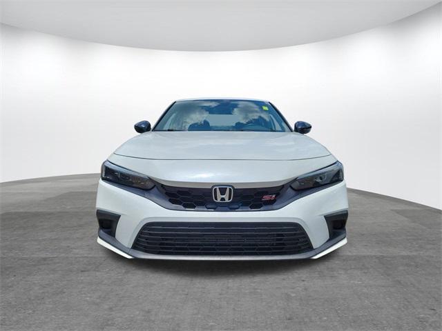 Photo of 2023 Platinum White Pearl Honda Civic Si