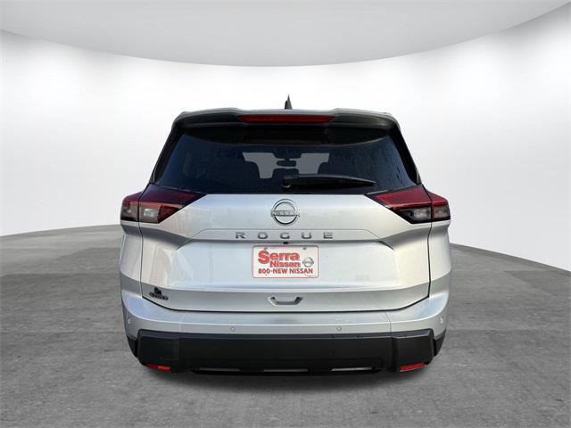 Photo of 2025 Brilliant Silver Metallic Nissan Rogue