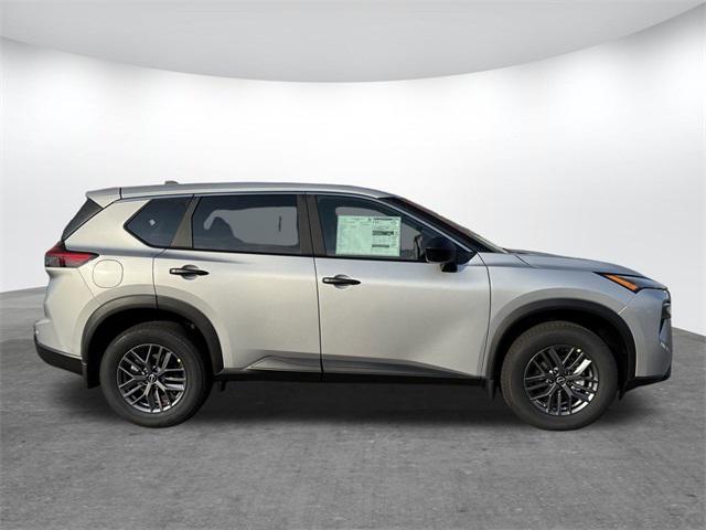 Photo of 2025 Brilliant Silver Metallic Nissan Rogue