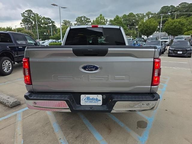 Photo of 2023 Iconic Silver Metallic Ford F-150
