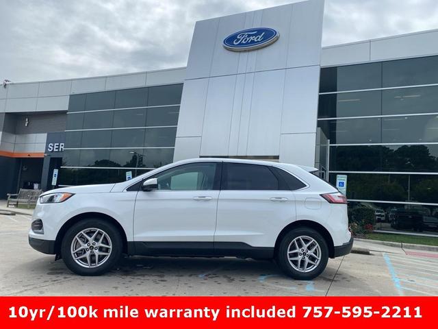 Photo of 2023 Oxford White Ford Edge