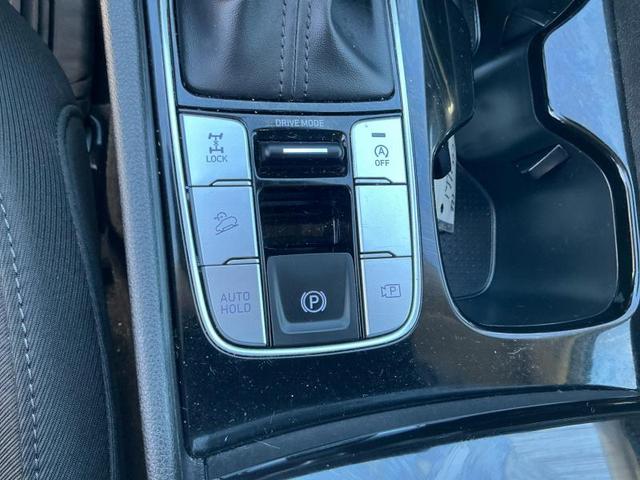 Photo of 2025 Serenity White Pearl Hyundai TUCSON