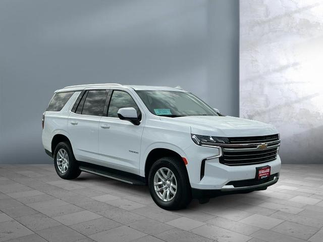 Photo of 2023 Summit White Chevrolet Tahoe