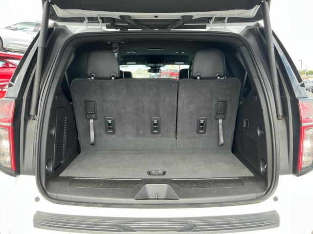 Photo of 2023 Summit White Chevrolet Tahoe