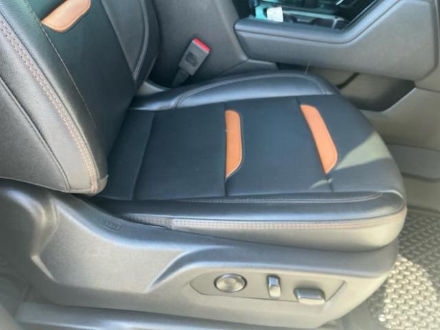 Photo of 2023 Summit White GMC Sierra 1500