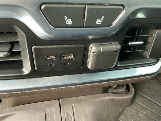 Photo of 2020 Iridescent Pearl Tricoat Chevrolet Silverado 1500