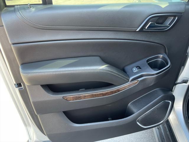 Photo of 2020 Silver Ice Metallic Chevrolet Suburban