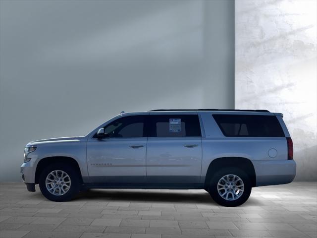 Photo of 2020 Silver Ice Metallic Chevrolet Suburban