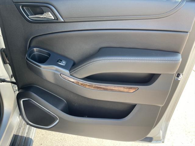 Photo of 2020 Silver Ice Metallic Chevrolet Suburban