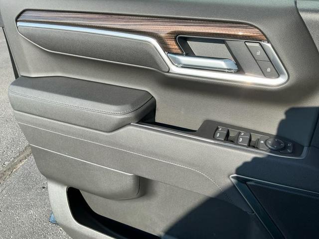 Photo of 2026 Black Chevrolet Silverado 1500