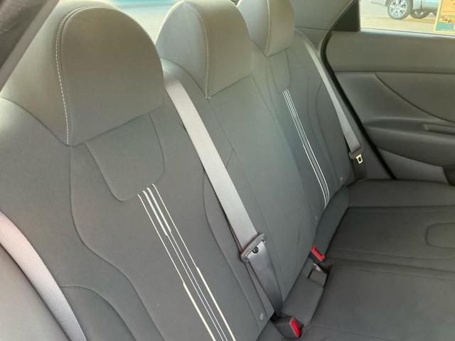 Photo of 2023 Phantom Black Hyundai ELANTRA