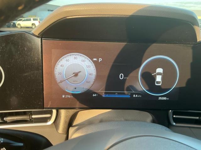 Photo of 2023 Phantom Black Hyundai ELANTRA